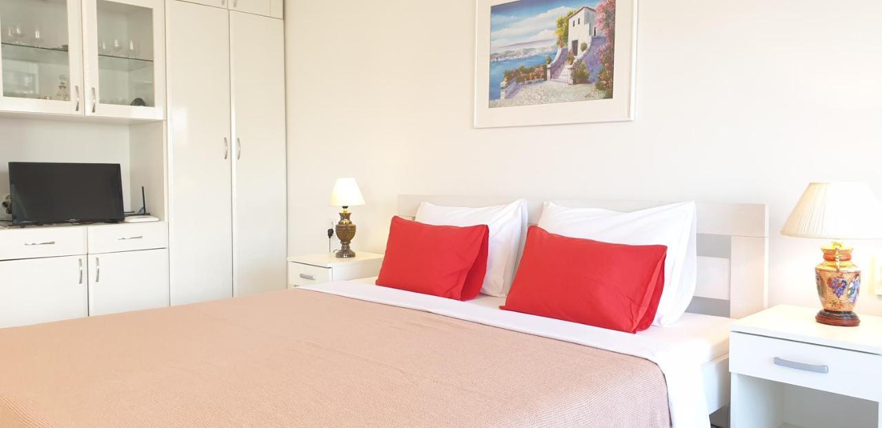 The White Apartment Ohrid Exterior photo