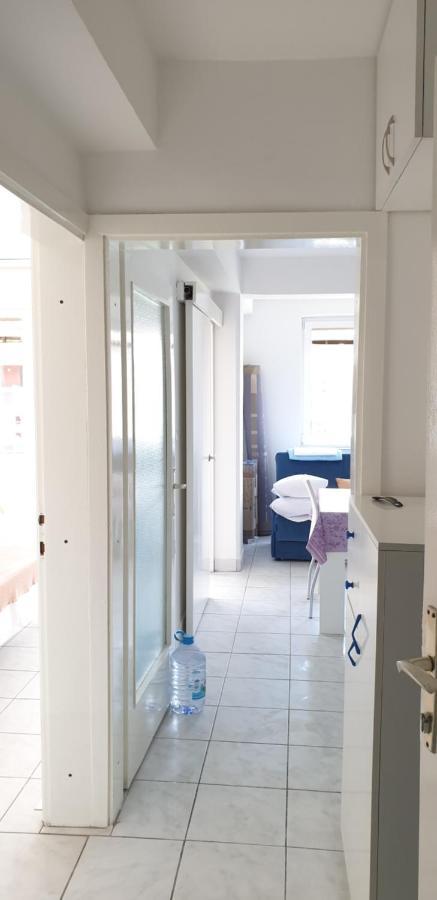 The White Apartment Ohrid Exterior photo