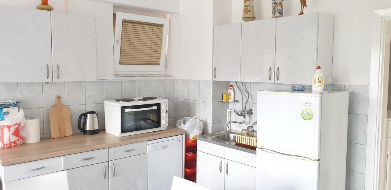 The White Apartment Ohrid Exterior photo