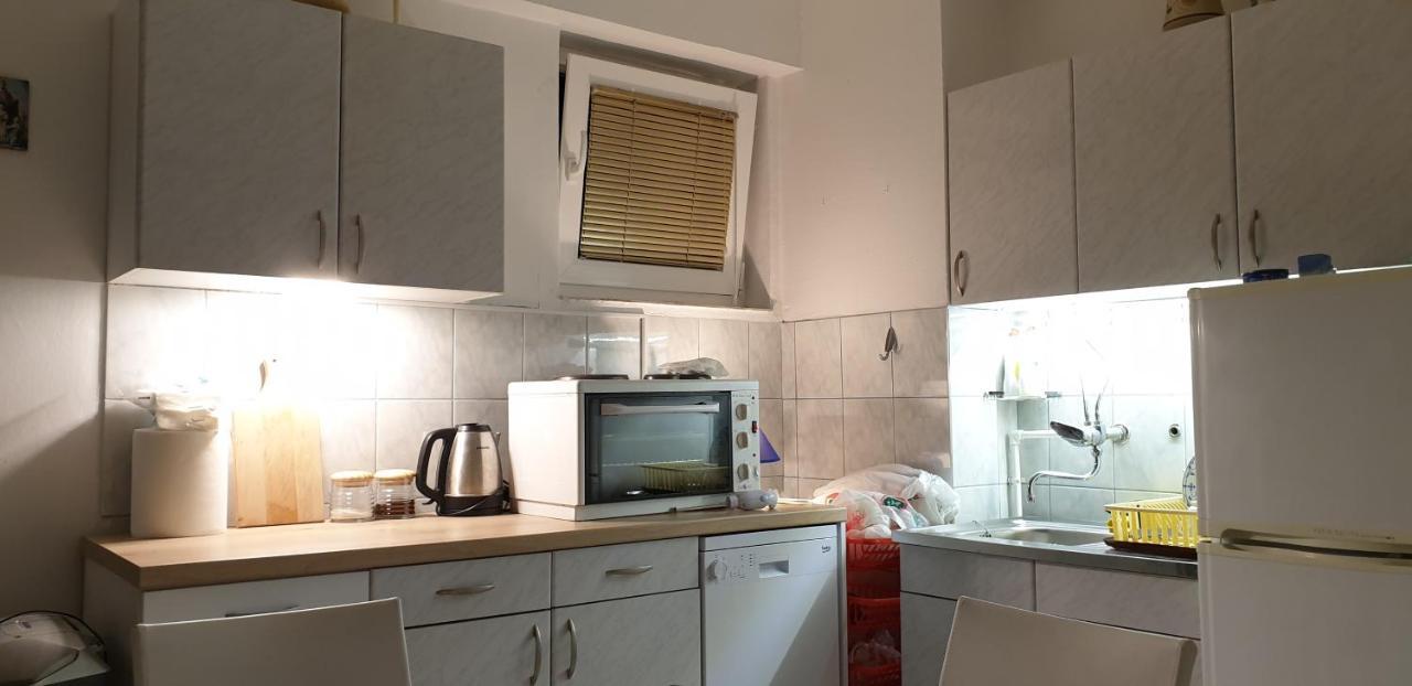 The White Apartment Ohrid Exterior photo